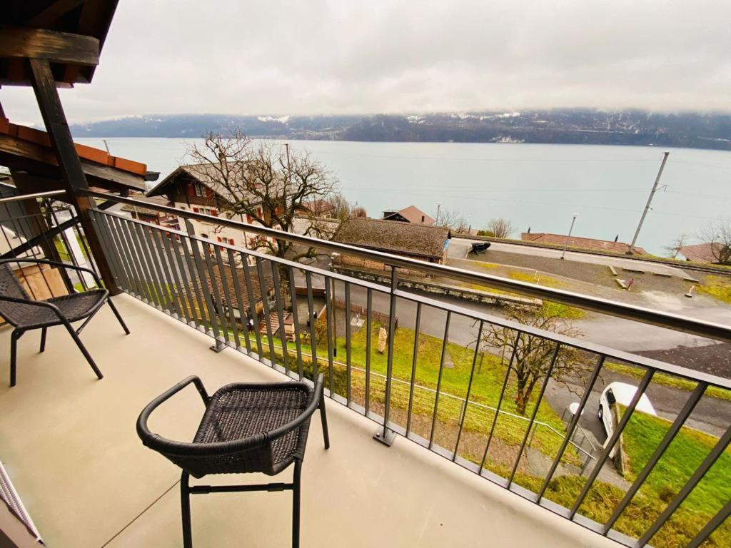 Lake Facing Studio Niederried bei Interlaken Εξωτερικό φωτογραφία